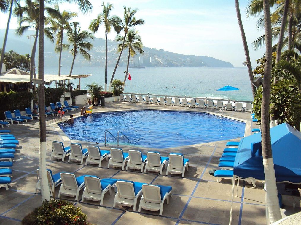 Hotel Acapulco Malibu Exterior photo
